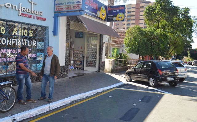 201777_FOTO - Poneis é elogiado pela implantação de estacionamento 45° no Centro